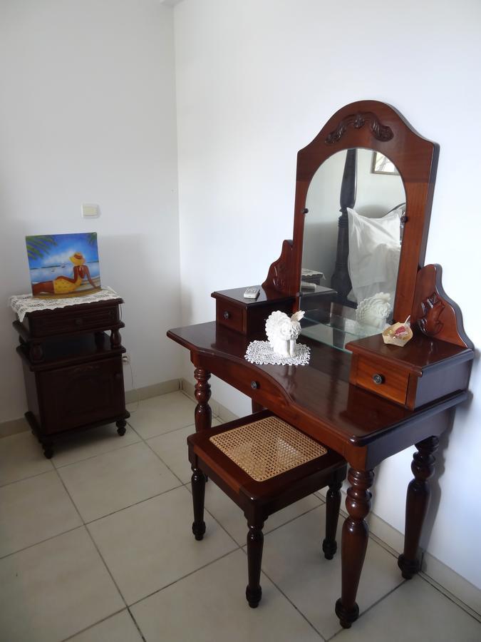 Bed & Breakfast 6 Suites Piscine Et Plage Pointe Faula Le Vauclin Exterior foto
