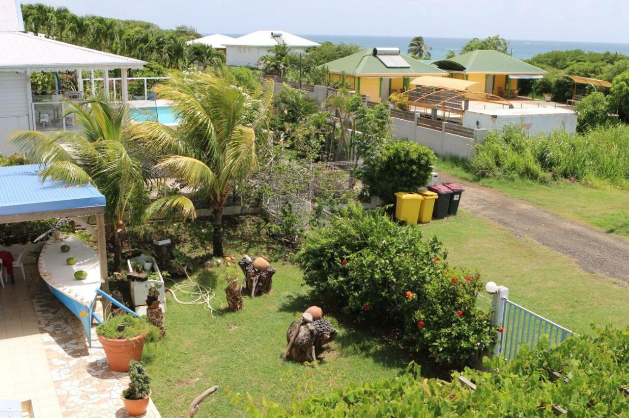 Bed & Breakfast 6 Suites Piscine Et Plage Pointe Faula Le Vauclin Exterior foto