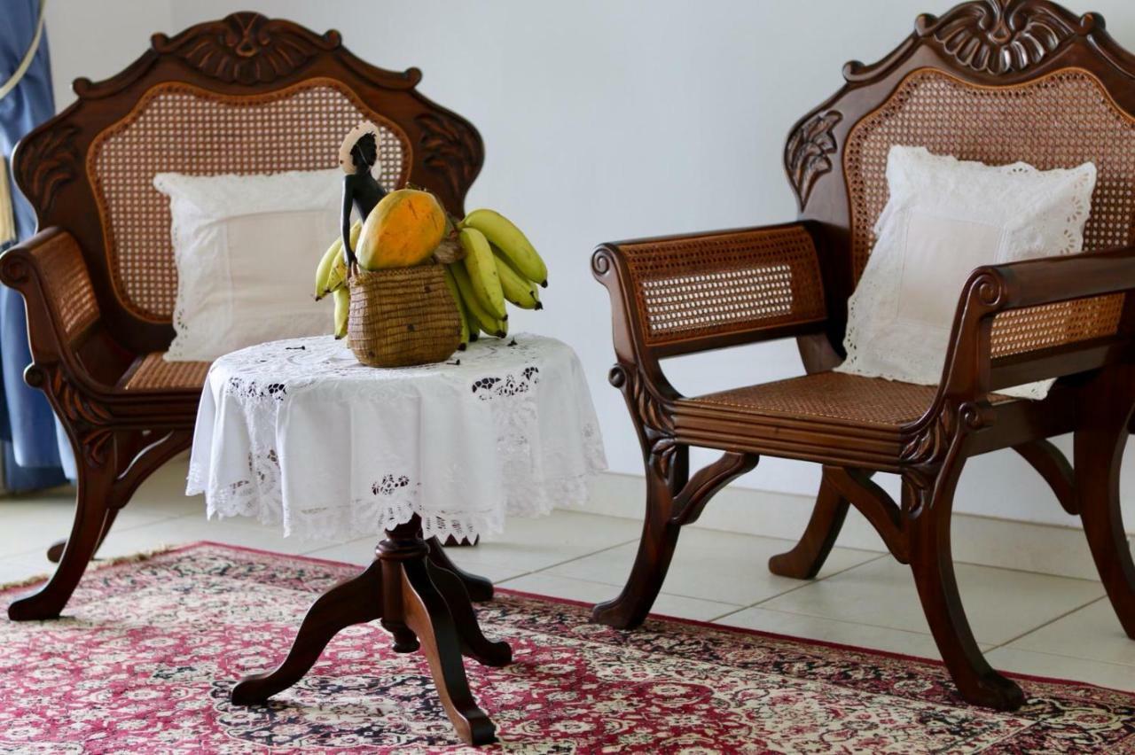 Bed & Breakfast 6 Suites Piscine Et Plage Pointe Faula Le Vauclin Exterior foto